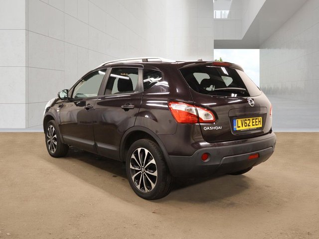 View our NISSAN QASHQAI