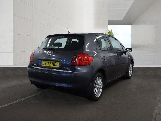 View our TOYOTA AURIS