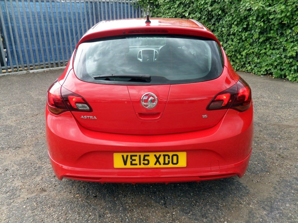 USED 2015 15 VAUXHALL ASTRA 1.6i Tech Line GT Hatchback 5dr Petrol Manual Euro 6 (115 ps) Power Red Air Con Full History