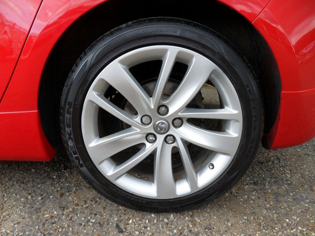 USED 2015 15 VAUXHALL ASTRA 1.6i Tech Line GT Hatchback 5dr Petrol Manual Euro 6 (115 ps) Power Red Air Con Full History