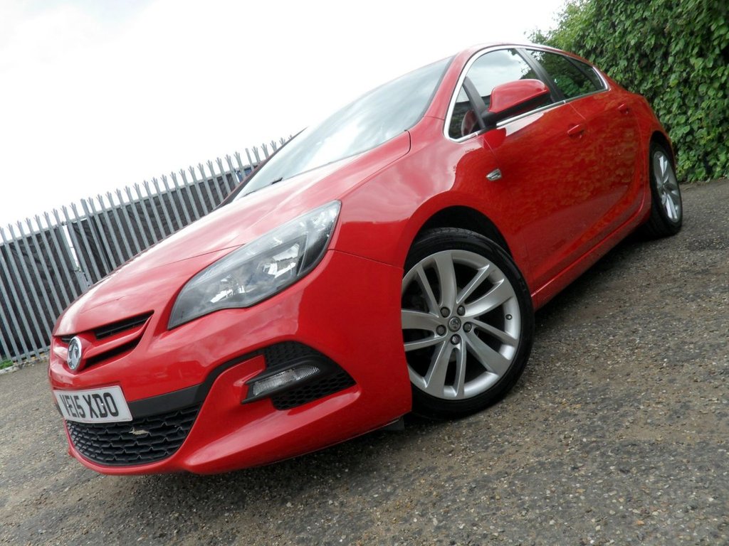 USED 2015 15 VAUXHALL ASTRA 1.6i Tech Line GT Hatchback 5dr Petrol Manual Euro 6 (115 ps) Power Red Air Con Full History
