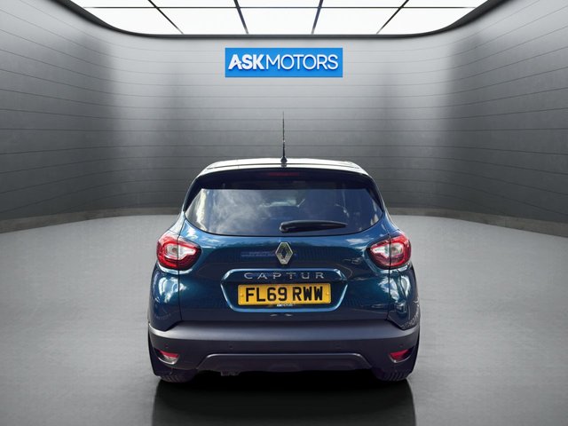 View our RENAULT CAPTUR