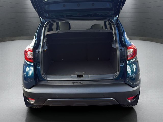 View our RENAULT CAPTUR