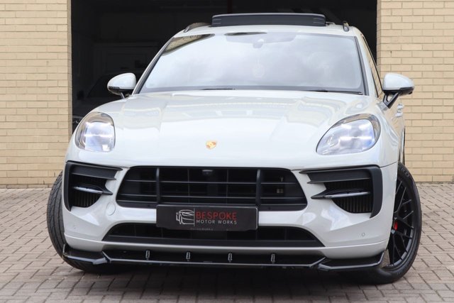 View our PORSCHE MACAN