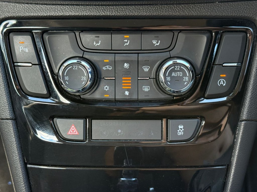 USED 2016 66 VAUXHALL MOKKA X 1.6i Active SUV 5dr Petrol Manual Euro 6 (s/s) (115 ps) FULL HISTORY+PHONE+SENSO+CRUIS