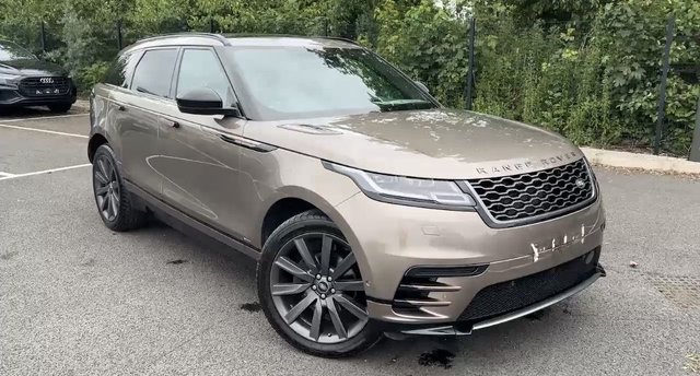 View our Land Rover Range Rover Velar 2.0 D180 R-Dynamic HSE SUV 5dr Diesel Auto 4WD Euro 6 (s/s) (180 ps)