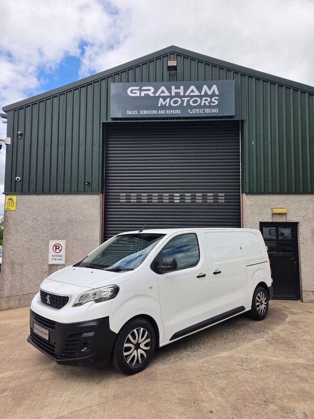 View our PEUGEOT EXPERT
