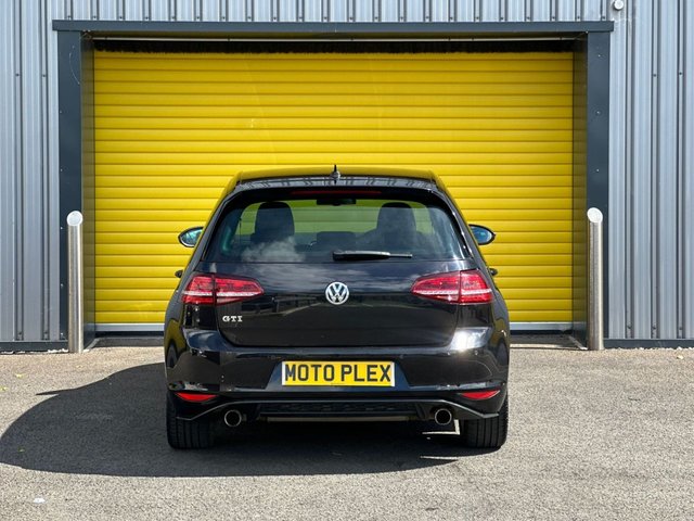 View our VOLKSWAGEN GOLF