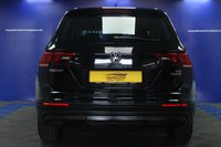 USED 2017 67 VOLKSWAGEN TIGUAN 1.4 TSI SE Navigation SUV 5dr Petrol DSG 4Motion Euro 6 (s/s) (150 ps) AUTOMATIC - APPLE CAR PLAY