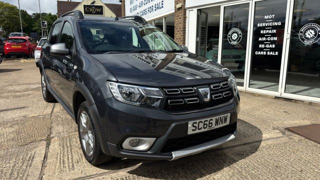 View our DACIA SANDERO STEPWAY