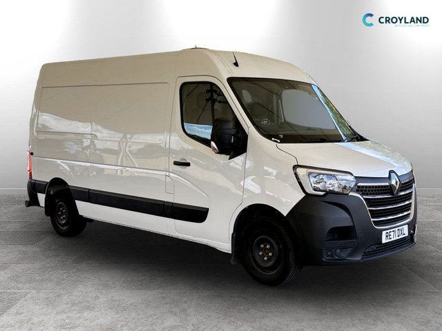 View our Renault Master 2.3 dCi ENERGY 35 Business+ Panel Van 4dr Diesel Quickshift FWD MWB Medium Roof Euro 6 (s/s) (150 bhp)