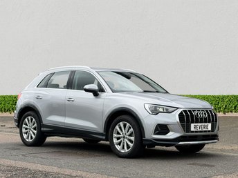 View our AUDI Q3