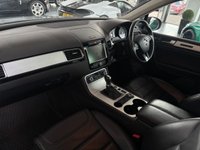 USED 2014 63 VOLKSWAGEN TOUAREG 3.0 TDI V6 BlueMotion Tech R-Line SUV 5dr Diesel Tiptronic 4WD Euro 5 (s/s) (245 ps) 1 Owner | 12 VW Services | Tow Bar