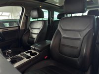 USED 2014 63 VOLKSWAGEN TOUAREG 3.0 TDI V6 BlueMotion Tech R-Line SUV 5dr Diesel Tiptronic 4WD Euro 5 (s/s) (245 ps) 1 Owner | 12 VW Services | Tow Bar