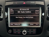 USED 2014 63 VOLKSWAGEN TOUAREG 3.0 TDI V6 BlueMotion Tech R-Line SUV 5dr Diesel Tiptronic 4WD Euro 5 (s/s) (245 ps) 1 Owner | 12 VW Services | Tow Bar