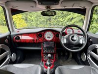 USED 2002 52 MINI HATCH 1.6 Cooper Hatchback 3dr Petrol Manual Euro 3 (115 ps) Long Mot Until October 2026
