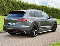 USED 2021 21 VOLKSWAGEN TOUAREG 3.0 TDI V6 Black Edition SUV 5dr Diesel Tiptronic 4Motion Euro 6 (s/s) (286 ps) 