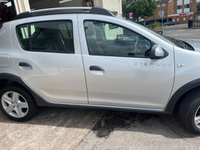 USED 2015 15 DACIA SANDERO STEPWAY 1.5 dCi Laureate Hatchback 5dr Diesel Manual Euro 5 (90 ps) 