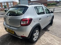 USED 2015 15 DACIA SANDERO STEPWAY 1.5 dCi Laureate Hatchback 5dr Diesel Manual Euro 5 (90 ps) 