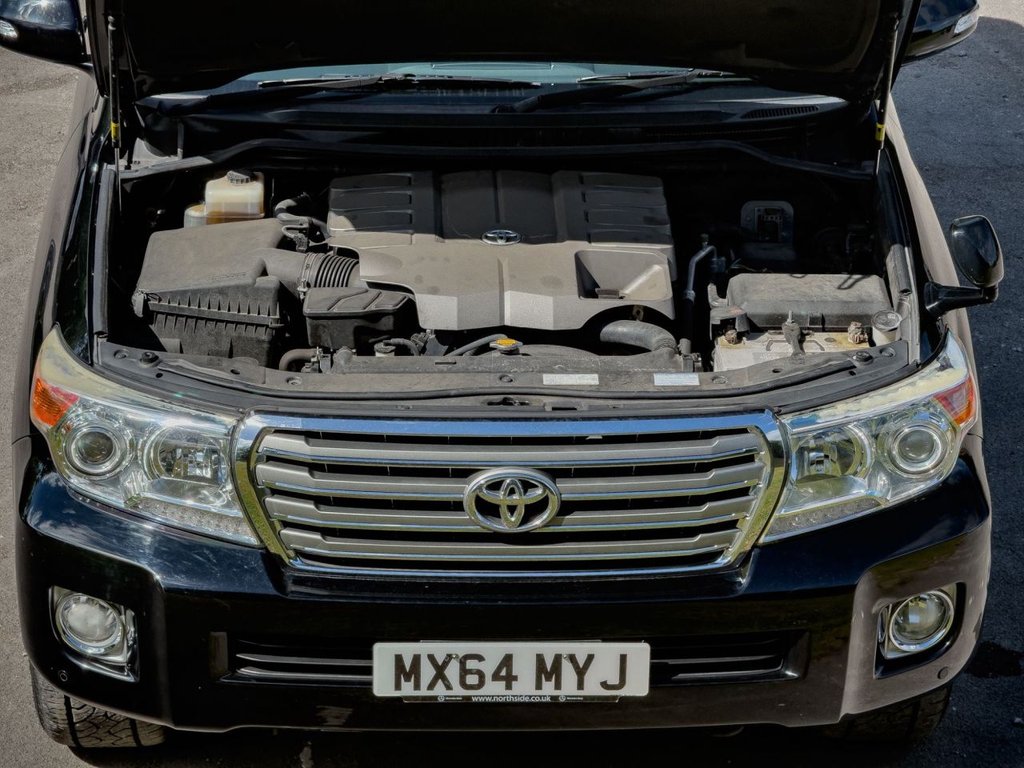 USED TOYOTA LAND CRUISER *AWARD WINNING DEALERSHIP*