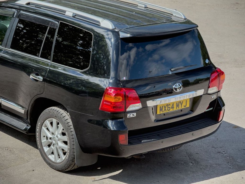 USED TOYOTA LAND CRUISER *AWARD WINNING DEALERSHIP*