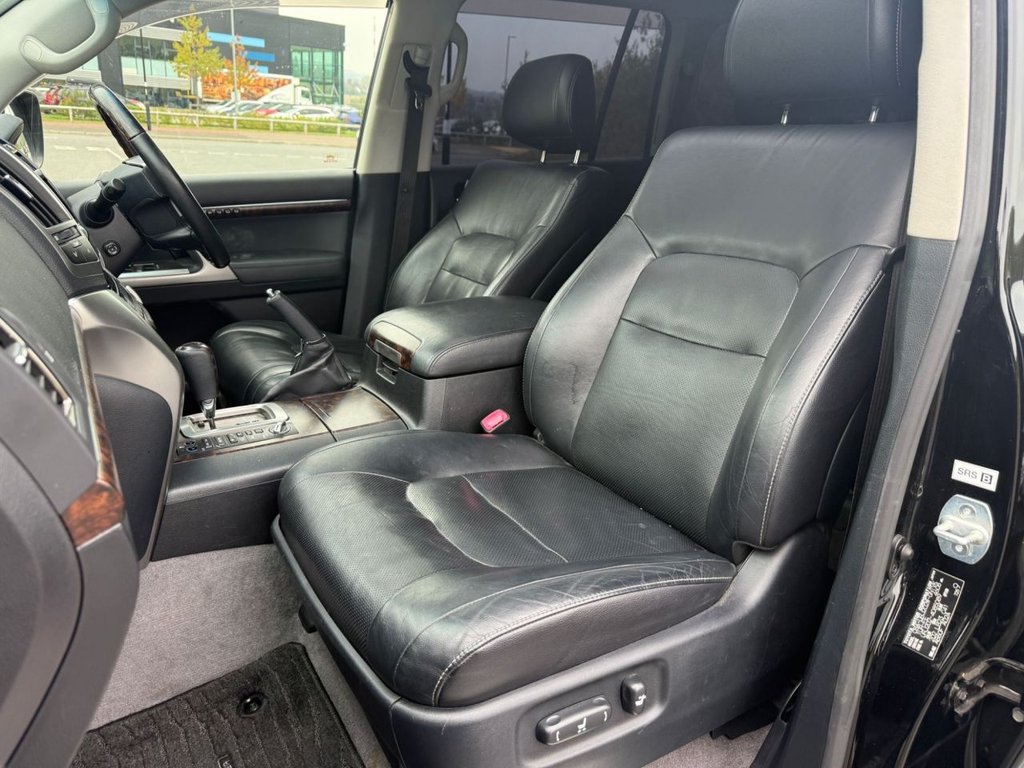 USED TOYOTA LAND CRUISER *AWARD WINNING DEALERSHIP*