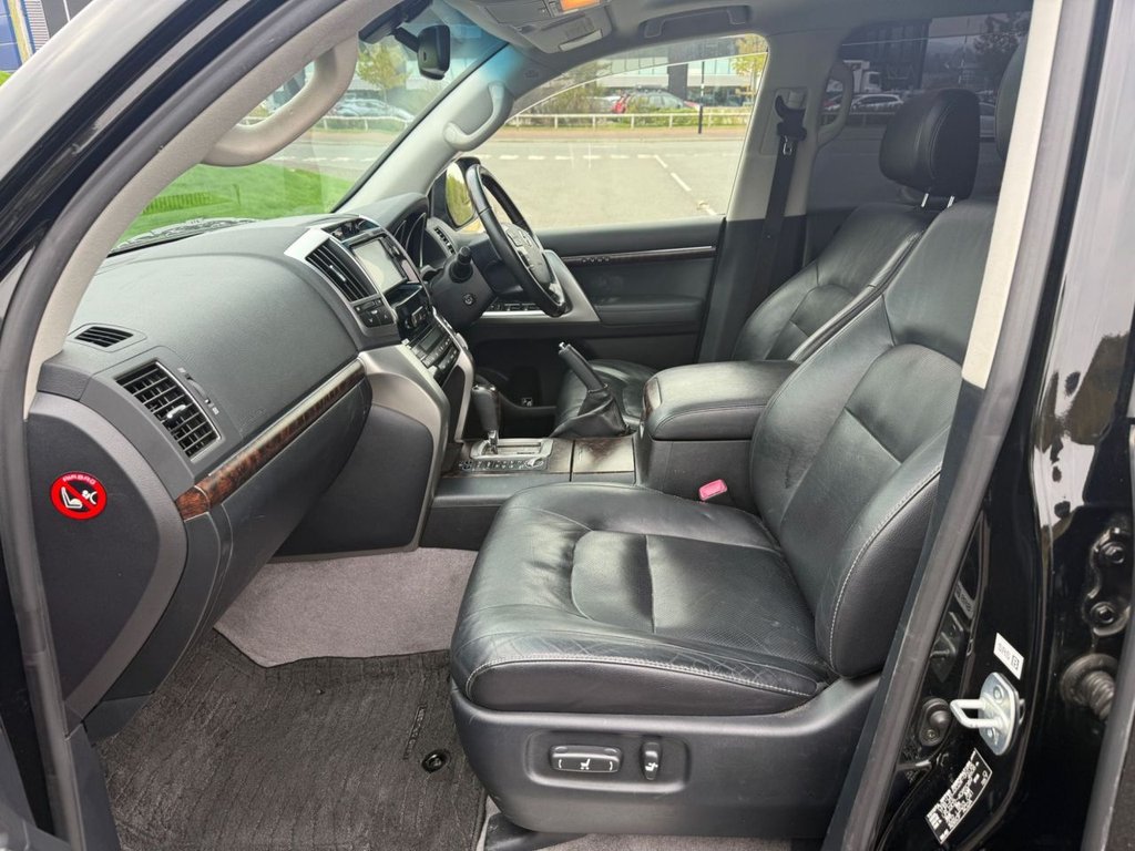 USED TOYOTA LAND CRUISER *AWARD WINNING DEALERSHIP*
