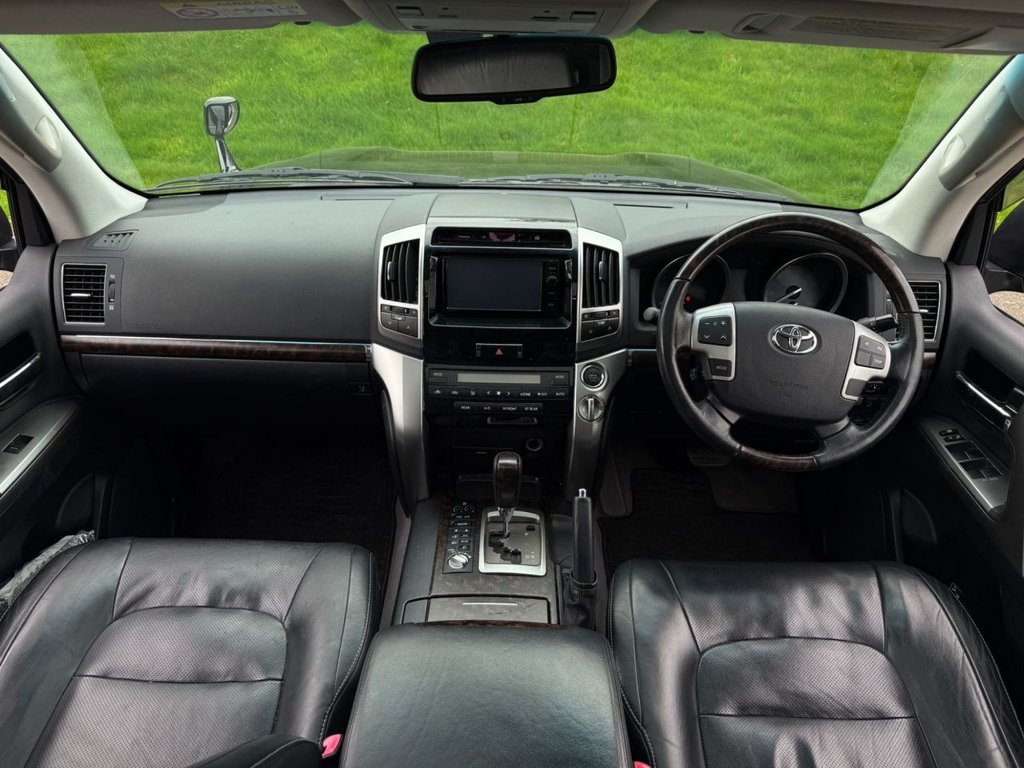 USED TOYOTA LAND CRUISER *AWARD WINNING DEALERSHIP*