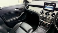 USED 2019 19 MERCEDES-BENZ 180 2.1 GLA220d Sport (Executive) SUV 5dr Diesel 7G-DCT 4MATIC Euro 6 (s/s) (170 ps) 