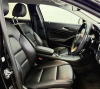 USED 2019 19 MERCEDES-BENZ 180 2.1 GLA220d Sport (Executive) SUV 5dr Diesel 7G-DCT 4MATIC Euro 6 (s/s) (170 ps) 