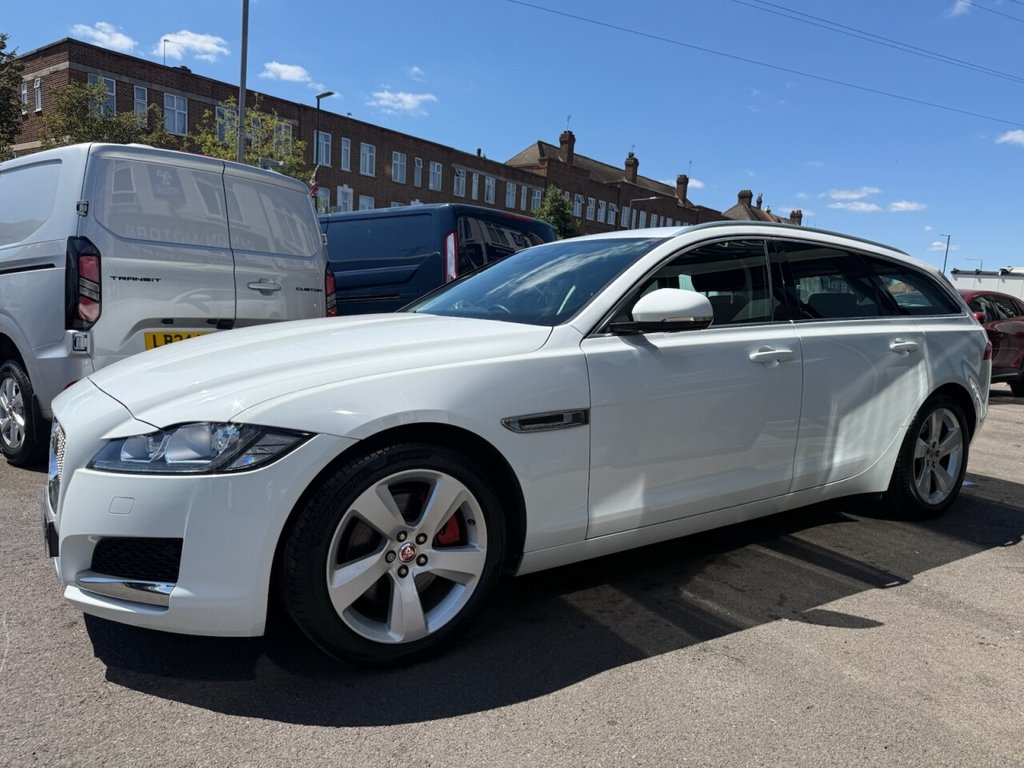 View our JAGUAR XF