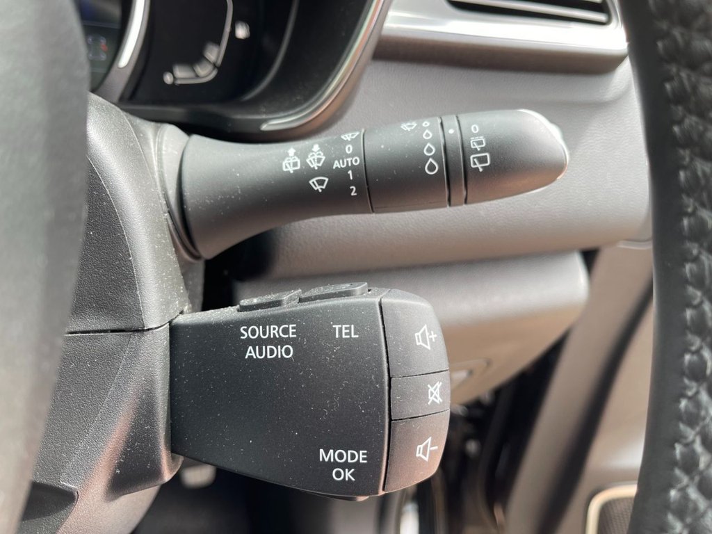 USED 2020 69 RENAULT KADJAR 1.3 TCe GT Line SUV 5dr Petrol EDC Euro 6 (s/s) (140 ps) 