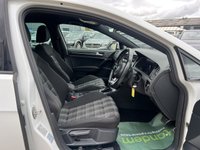 USED 2018 18 VOLKSWAGEN GOLF 2.0 TDI GTD Hatchback 5dr Diesel DSG Euro 6 (s/s) (184 ps) - APPLE CAR PLAY - SAT NAV - HEATED SEATS - P/SENSORS - BLUETOOTH - ADAPTIVE CRUISE - DAB RADIO