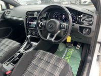 USED 2018 18 VOLKSWAGEN GOLF 2.0 TDI GTD Hatchback 5dr Diesel DSG Euro 6 (s/s) (184 ps) - APPLE CAR PLAY - SAT NAV - HEATED SEATS - P/SENSORS - BLUETOOTH - ADAPTIVE CRUISE - DAB RADIO