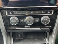 USED 2018 18 VOLKSWAGEN GOLF 2.0 TDI GTD Hatchback 5dr Diesel DSG Euro 6 (s/s) (184 ps) - APPLE CAR PLAY - SAT NAV - HEATED SEATS - P/SENSORS - BLUETOOTH - ADAPTIVE CRUISE - DAB RADIO