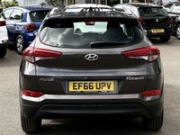 USED 2016 66 HYUNDAI TUCSON 1.7 CRDi Blue Drive SE SUV 5dr Diesel Manual Euro 6 (s/s) (116 ps) 