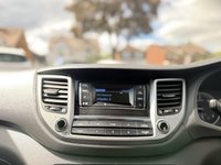 USED 2016 66 HYUNDAI TUCSON 1.7 CRDi Blue Drive SE SUV 5dr Diesel Manual Euro 6 (s/s) (116 ps) 