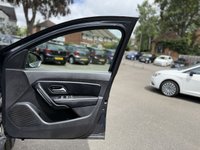 USED 2018 18 DACIA DUSTER 1.6 SCe Prestige SUV 5dr Petrol Manual Euro 6 (s/s) (115 ps) 