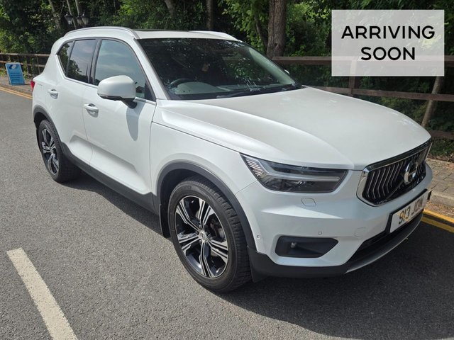 View our VOLVO XC40