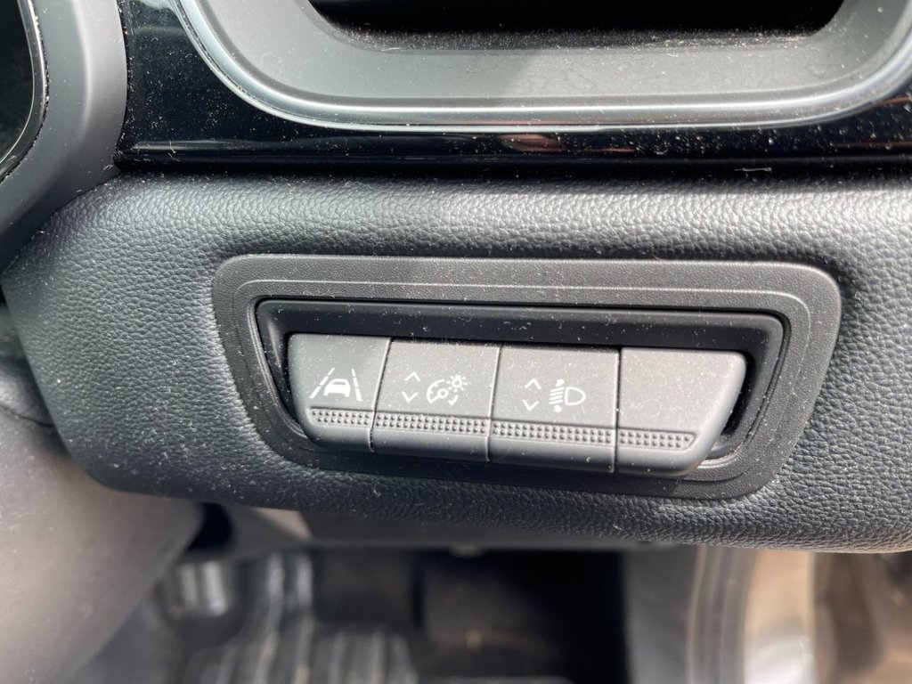 USED 2023 23 RENAULT CAPTUR 1.0 TCe Rive Gauche SE SUV 5dr Petrol Manual Euro 6 (s/s) (90 ps) 
