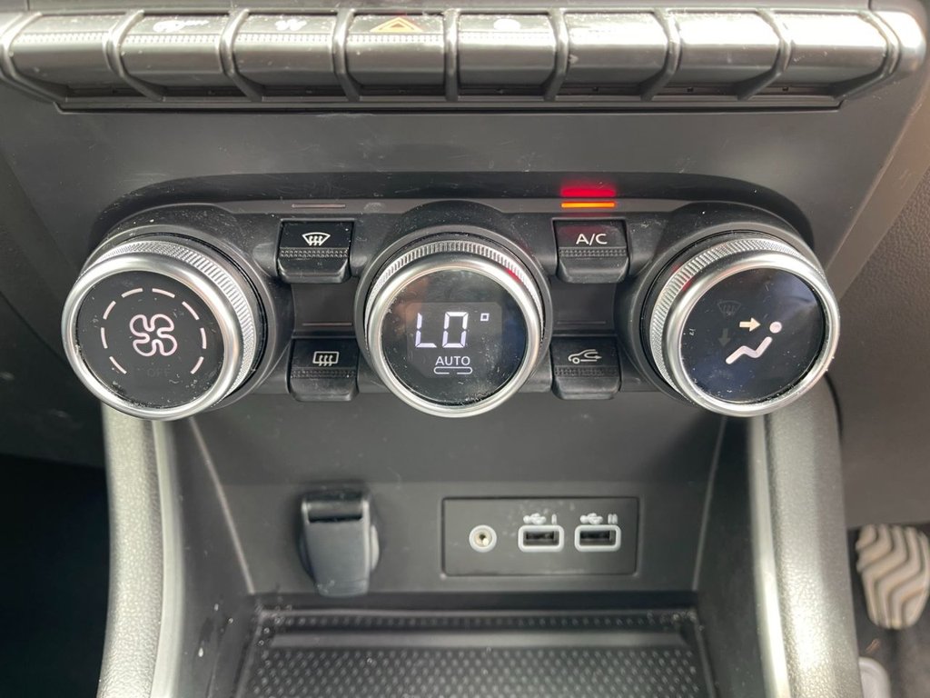 USED 2023 23 RENAULT CAPTUR 1.0 TCe Rive Gauche SE SUV 5dr Petrol Manual Euro 6 (s/s) (90 ps) 