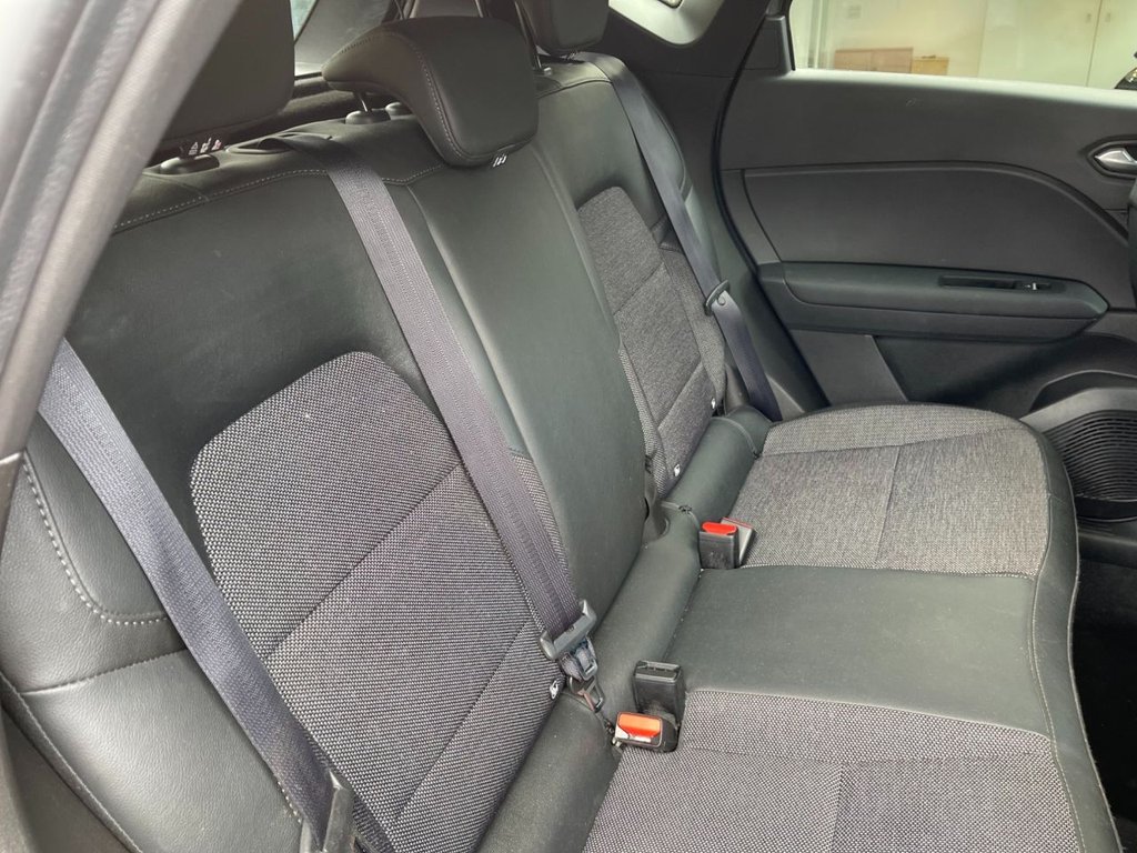 USED 2023 23 RENAULT CAPTUR 1.0 TCe Rive Gauche SE SUV 5dr Petrol Manual Euro 6 (s/s) (90 ps) 