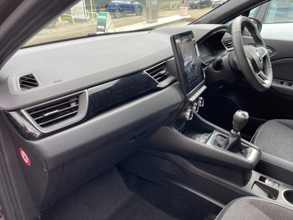 USED 2023 23 RENAULT CAPTUR 1.0 TCe Rive Gauche SE SUV 5dr Petrol Manual Euro 6 (s/s) (90 ps) 