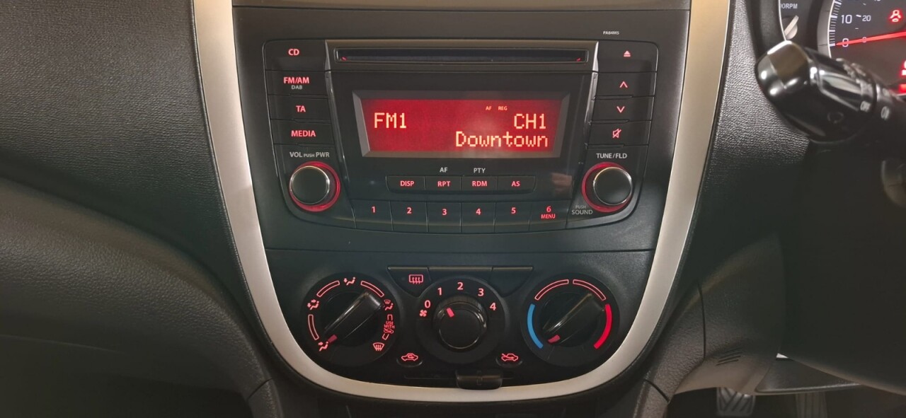 2017 SUZUKI CELERIO 1.0 SZ2 Hatchback 5dr Petrol Manual Euro 6 (68 ps) - vehicle photo 14 for sale on PureCar