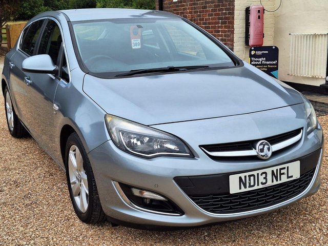 View our VAUXHALL ASTRA