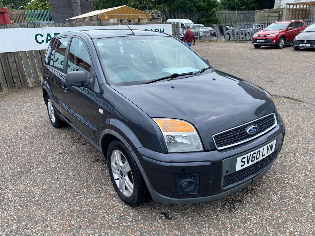 Grey 2010 Ford Fusion Estate Front-wheel drive Automatic