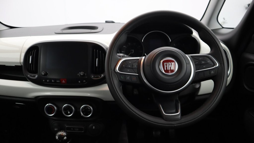 USED 2020 69 FIAT 500L 1.4 City Cross MPV 5dr Petrol Manual Euro 6 (95 bhp)