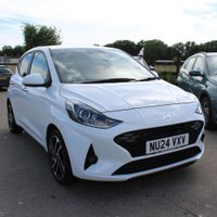 USED 2024 24 HYUNDAI I10 1.2 Premium Hatchback 5dr Petrol Auto Euro 6 (s/s) (79 ps) 1 OWNER FULL DEALER HISTORY SATNAV