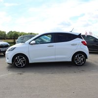 USED 2024 24 HYUNDAI I10 1.2 Premium Hatchback 5dr Petrol Auto Euro 6 (s/s) (79 ps) 1 OWNER FULL DEALER HISTORY SATNAV
