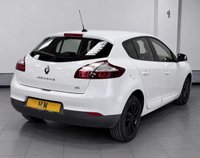 USED 2015 15 RENAULT MEGANE 1.5 dCi ENERGY Dynamique TomTom Hatchback 5dr Diesel Manual Euro 5 (s/s) (110 ps) 